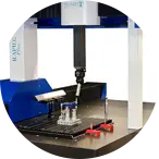 machine tridimensionnelle avec outillage